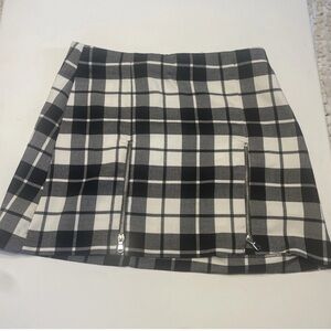 Zara Black and White Checkered Mini Skirt